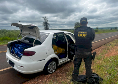 Perseguição de 5 quilômetros termina com apreensão de 700 quilos de maconha