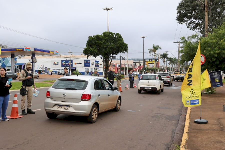 Prefeitura leva blitz educativa à Marcelino Pires e reforça conscientização no trânsito