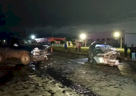 Homem morre em colisão entre veículos na BR-463 em Dourados