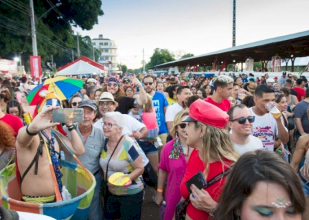 Com investimento de R$ 2,6 milhões, Carnaval de Campo Grande deve reunir mais de 100 mil foliões