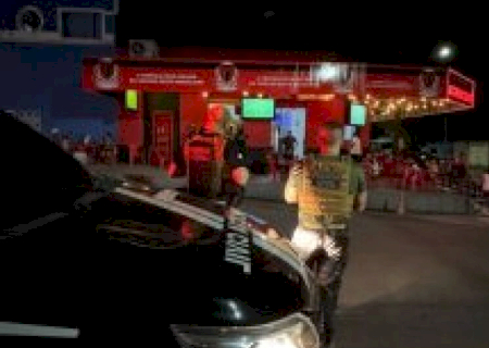 Operação fiscaliza bares e conveniências no pré-carnaval