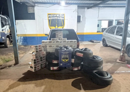 Polícia apreende cigarros e pneus paraguaios na fronteira com o Paraguai