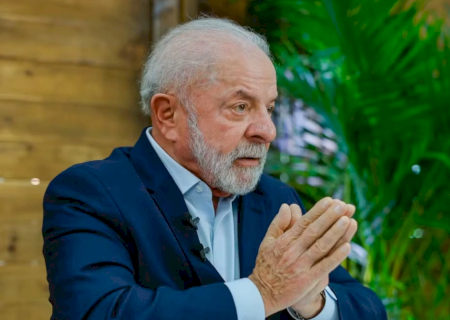 Lula sanciona reajuste para servidores da Câmara, Senado e TCU, e veta valores acima do teto constitucional