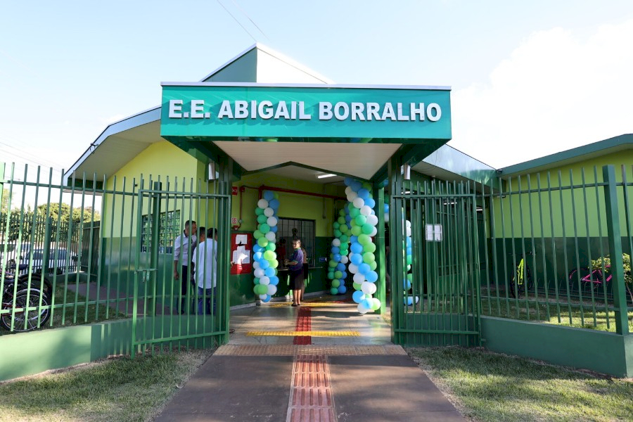 Prefeitura inicia obras de asfalto no Jardim Pelicano após 35 anos de espera