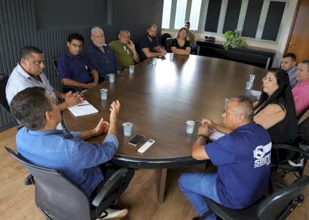 Prefeitura anuncia reajuste salarial de 4,5% para os servidores municipais de Dourados