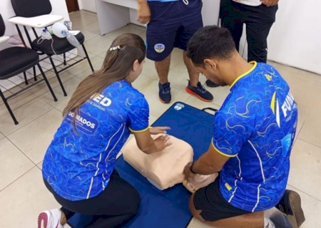 Prefeitura faz capacitação em primeiros socorros para profissionais da Funed