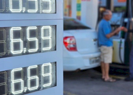 Procon de MS identifica variação de até 21% no preço do diesel em março