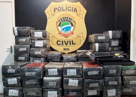 Carga de 1,6 tonelada de maconha é interceptada e veículo furtado recuperado