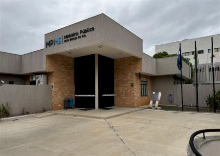 Professor investigado por importunação sexual contra alunas é afastado em Ivinhema