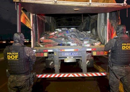 Polícia encontra 2,1 t de maconha sob carga de milho