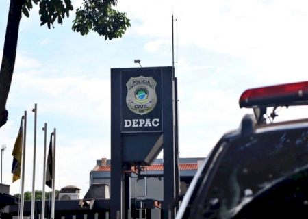 Após descobrir conversa do companheiro com outra mulher, moradora de Dourados corta pneus de carro