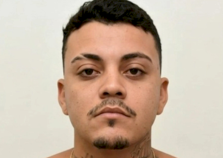 Polícia pede apoio da população e divulga foto para localizar cúmplice de assassinato