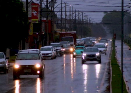 Dourados permanece sob alertas de tempestade até sexta-feira