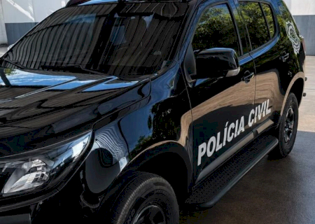 Homem é preso após esfaquear enteado no pescoço e ameaçar 'terminar o serviço'