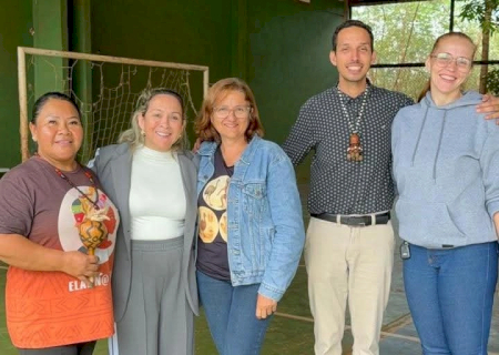 Lia Nogueira investe na juventude indígena e transforma música em instrumento de inclusão