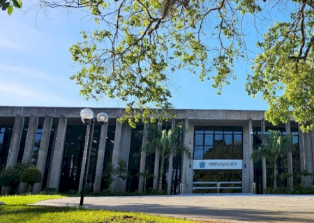 Assembleia não realiza sessão por luto e pauta da LDO é adiada para terça-feira