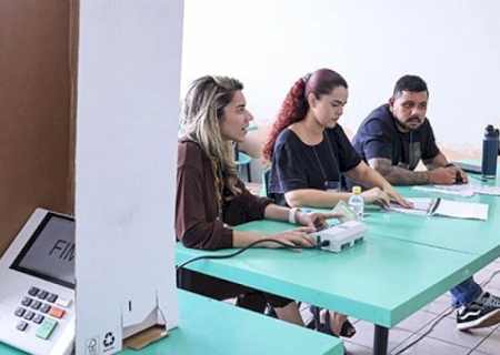 Justiça Eleitoral inicia convocação de mesárias e mesários nesta terça