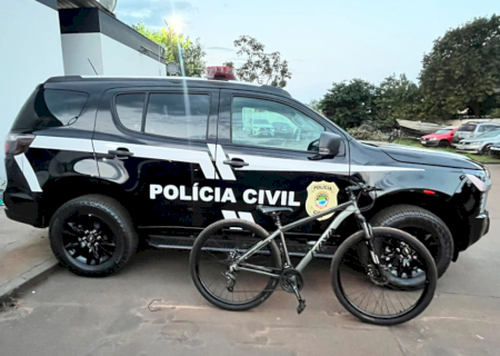 Dupla é presa por furto e receptação de bicicleta avaliada em R$ 2 mil
