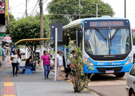 Prefeitura libera transporte coletivo no dia das eleições e altera aulas na rede municipal